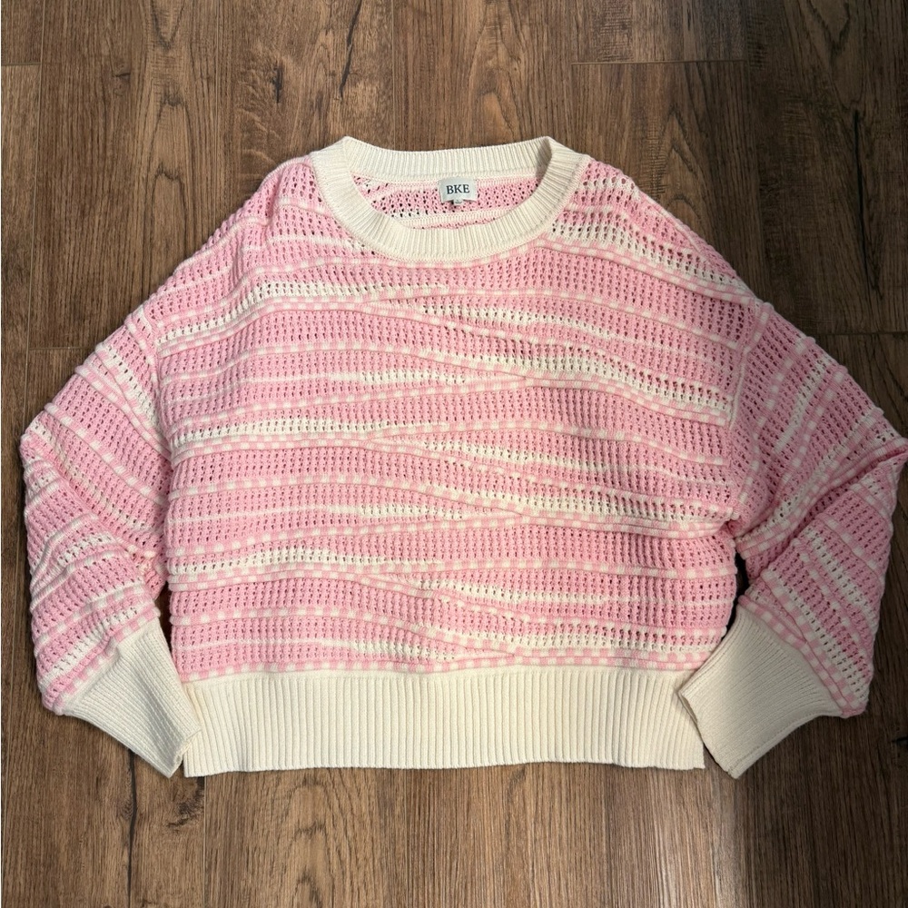BKE sweater size large